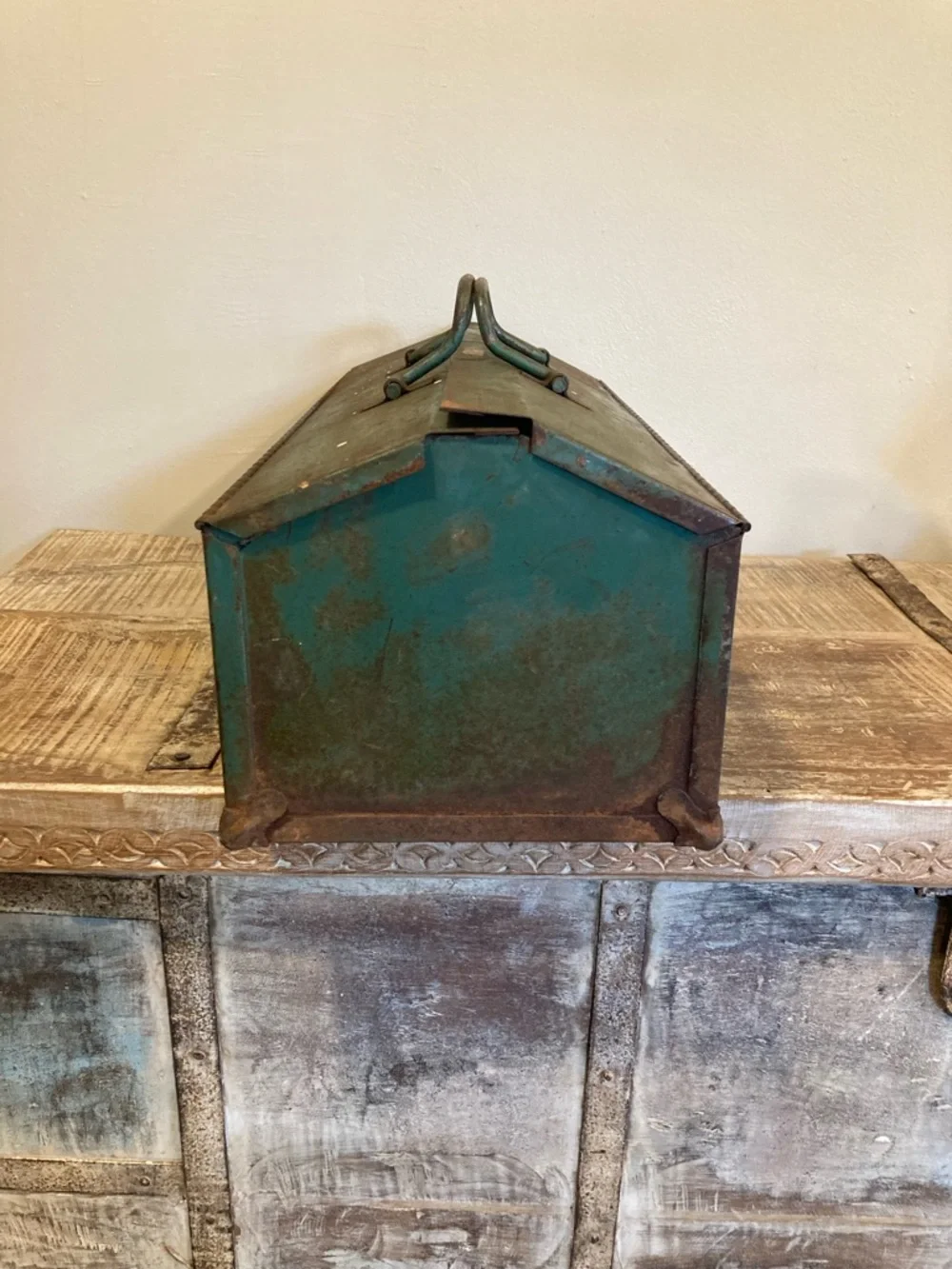 Vintage Metal Toolbox in Teal with Carry Handle and Insert 21” Long Distressed - Picture 5 of 16